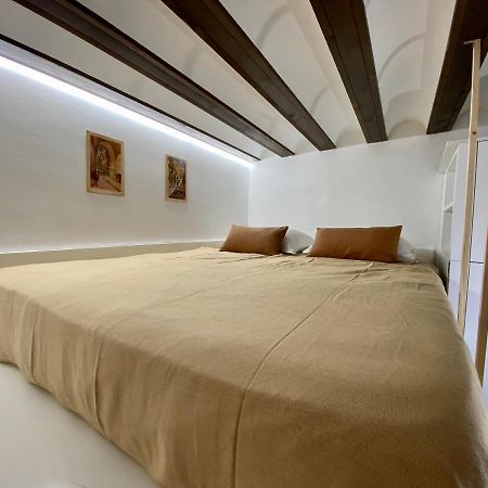 Cosy Studio In Alameda District Apartment Sevilla Bagian luar foto